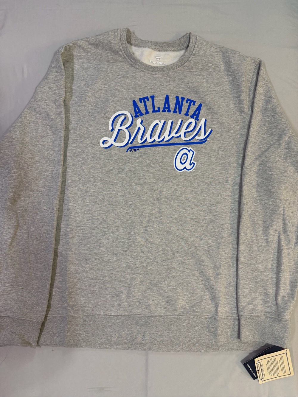 Fanatics Atlanta Braves Gray Crewneck Sweatshirt with Blue Logo